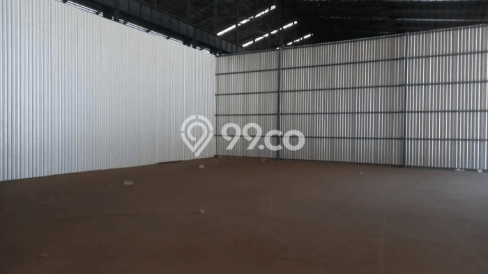 Disewakan Gudang di Kawasan Ramai Bekasi Kota Luas 2300m2 Disewakan Gudang di Kawasan Ramai Bekasi Kota Luas 2300m2
