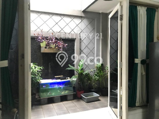 Hunian Eksklusif Siap Huni LT 150m2 di Jagakarsa, Jakarta Selatan Hunian Eksklusif Siap Huni LT 150m2 di Jagakarsa, Jakarta Selatan