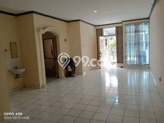 Disewakan Cepat Rumah Kondisi Bagus di Area Cakung, Jakarta Timur Disewakan Cepat Rumah Kondisi Bagus di Area Cakung, Jakarta Timur
