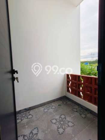 Rumah Strategis Modern Lb 94m2 di Limo, Depok Rumah Strategis Modern Lb 94m2 di Limo, Depok