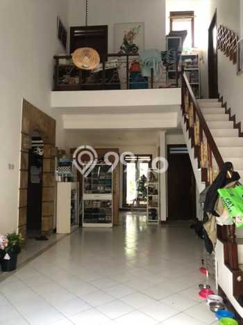 Hunian Cantik Minimalis Lb 250m2 di Cinere, Depok Hunian Cantik Minimalis Lb 250m2 di Cinere, Depok