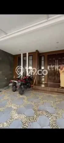 Disewakan Rumah Harga Terjangkau di Cireundeu Tangerang dengan 4 KT Disewakan Rumah Harga Terjangkau di Cireundeu Tangerang dengan 4 KT