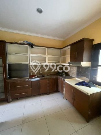 Jual Rumah Mewah Megah Dengan View Cantik di Pantai Indah Kapuk, Jakarta Utara Jual Rumah Mewah Megah Dengan View Cantik di Pantai Indah Kapuk, Jakarta Utara
