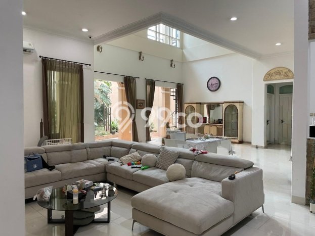 Dijual Rumah Luas Megah Dengan View Cantik di Pantai Indah Kapuk, Jakarta Utara Dijual Rumah Luas Megah Dengan View Cantik di Pantai Indah Kapuk, Jakarta Utara