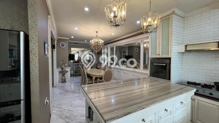 Rumah Elit Modern Tanpa Renovasi di Pantai Indah Kapuk Jakarta Utara Rumah Elit Modern Tanpa Renovasi di Pantai Indah Kapuk Jakarta Utara