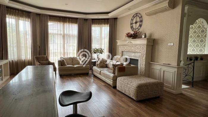 Rumah Elit Modern Tanpa Renovasi di Pantai Indah Kapuk Jakarta Utara Rumah Elit Modern Tanpa Renovasi di Pantai Indah Kapuk Jakarta Utara