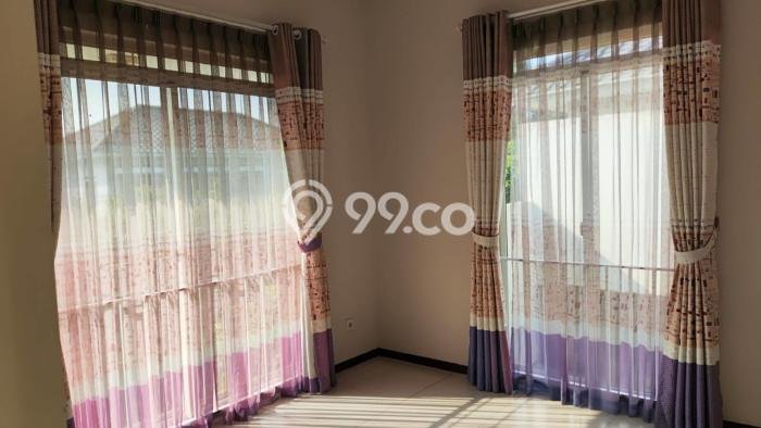 Rumah Elit Modern Tanpa Renovasi di Kota Baru Parahyangan Bandung Rumah Elit Modern Tanpa Renovasi di Kota Baru Parahyangan Bandung
