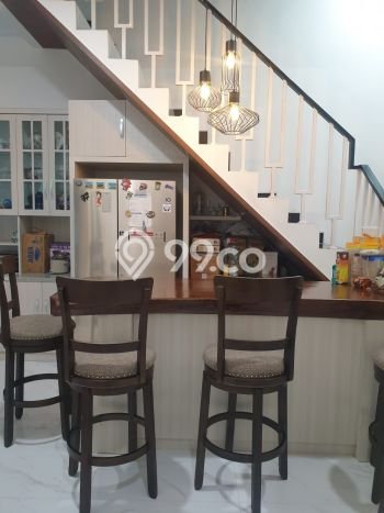 Dijual Rumah Elit Exclusive di Kebon Jeruk, Jakarta Barat Dijual Rumah Elit Exclusive di Kebon Jeruk, Jakarta Barat