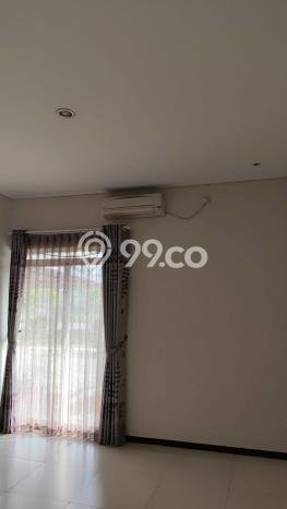 Rumah Elit Modern Tanpa Renovasi di Kota Baru Parahyangan Bandung Rumah Elit Modern Tanpa Renovasi di Kota Baru Parahyangan Bandung