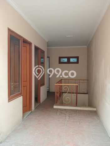 Siap Huni Hunian Elit 7 Kamar di Pesanggrahan Dekat ke Mana Pun Siap Huni Hunian Elit 7 Kamar di Pesanggrahan Dekat ke Mana Pun