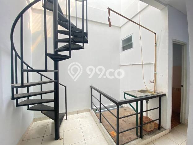 Ruko Area Strategis Kawasan , Luas 108m2m², Mainroad Ruko Area Strategis Kawasan , Luas 108m2m², Mainroad