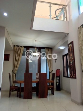 Rumah Elit Modern Siap Huni di Meruya Jakarta Barat Rumah Elit Modern Siap Huni di Meruya Jakarta Barat