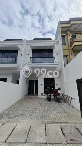 Jual Rumah Modern 4 KT di Meruya, Jakarta Barat Jual Rumah Modern 4 KT di Meruya, Jakarta Barat
