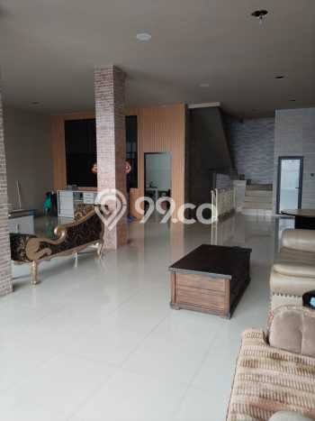 Unit Ruko Dijual di Jakarta Barat LT 274m2 & LB 660m2 Unit Ruko Dijual di Jakarta Barat LT 274m2 & LB 660m2