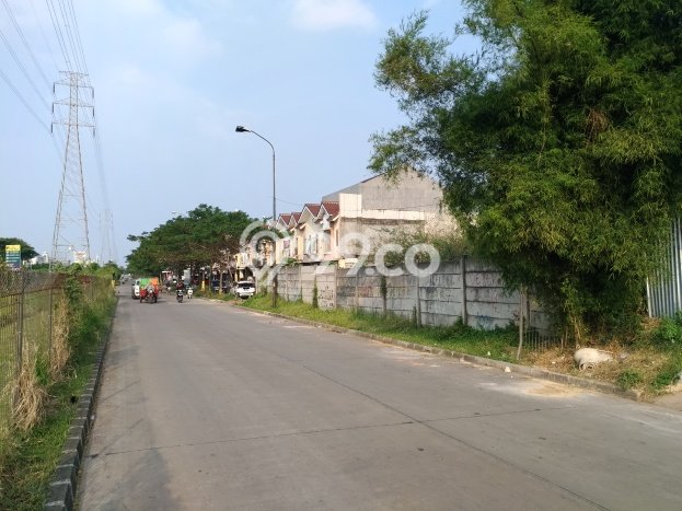 Kavling Tanah Disewakan di Karawaci Tangerang Luas 744m2 Strategis Kavling Tanah Disewakan di Karawaci Tangerang Luas 744m2 Strategis