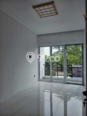 Jarang Ada! Rumah Sewa 3 Kamar Bagus Siap Huni Metland Puri Jarang Ada! Rumah Sewa 3 Kamar Bagus Siap Huni Metland Puri