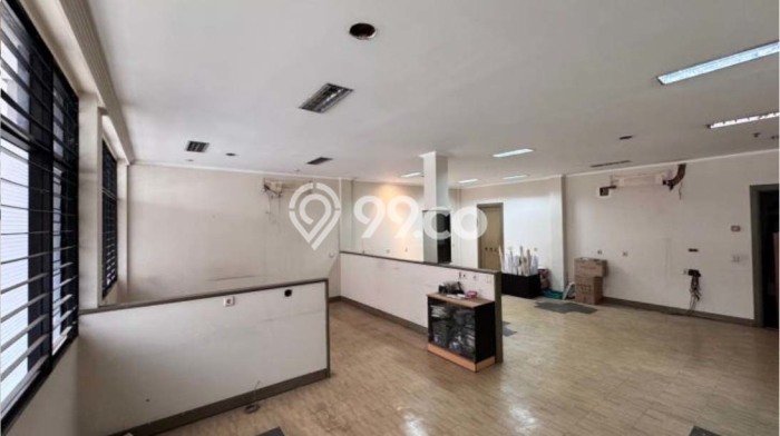 Ruko Bagus Dijual LB 1110m2 Lokasi Strategis Jakarta Barat Area Cocok untuk Bisnis Ruko Bagus Dijual LB 1110m2 Lokasi Strategis Jakarta Barat Area Cocok untuk Bisnis