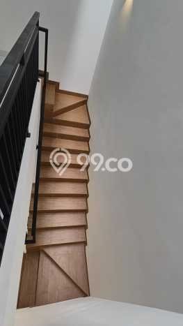Jual Rumah Modern 4 KT di Meruya, Jakarta Barat Jual Rumah Modern 4 KT di Meruya, Jakarta Barat