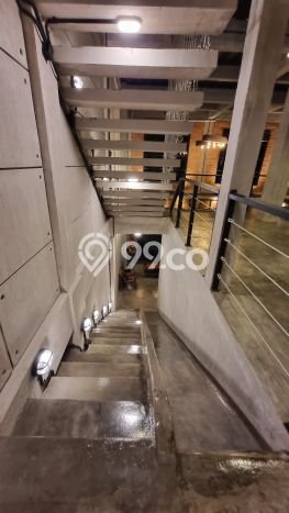 Disewakan Komersial di Kawasan Ramai Kuningan Luas 425m2 Disewakan Komersial di Kawasan Ramai Kuningan Luas 425m2