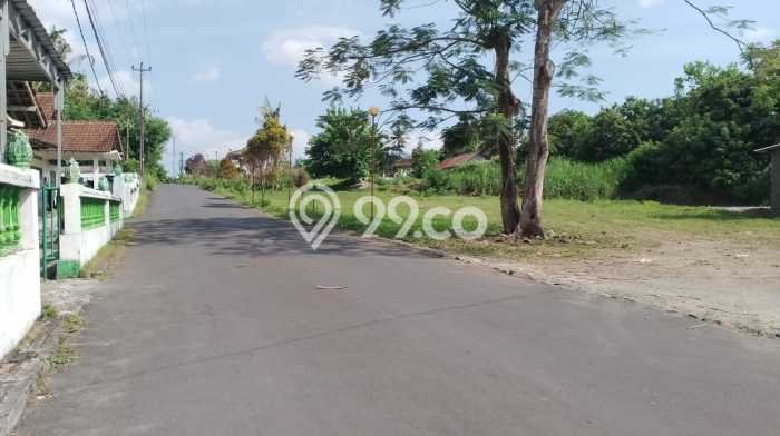 Tanah Kawasan Sleman, Luas 171m², Akses Jalan Raya, Area Prospektif Tanah Kawasan Sleman, Luas 171m², Akses Jalan Raya, Area Prospektif