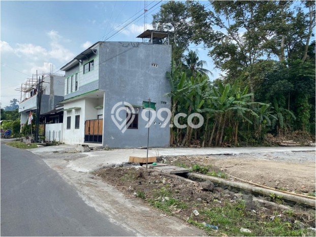 Dijual Tanah di Yogyakarta, Luas 200m2 SHM Dijual Tanah di Yogyakarta, Luas 200m2 SHM