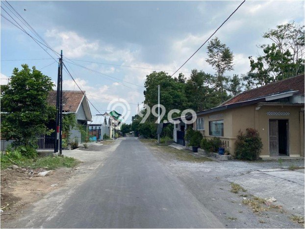 Dijual Tanah di Yogyakarta, Luas 200m2 SHM Dijual Tanah di Yogyakarta, Luas 200m2 SHM