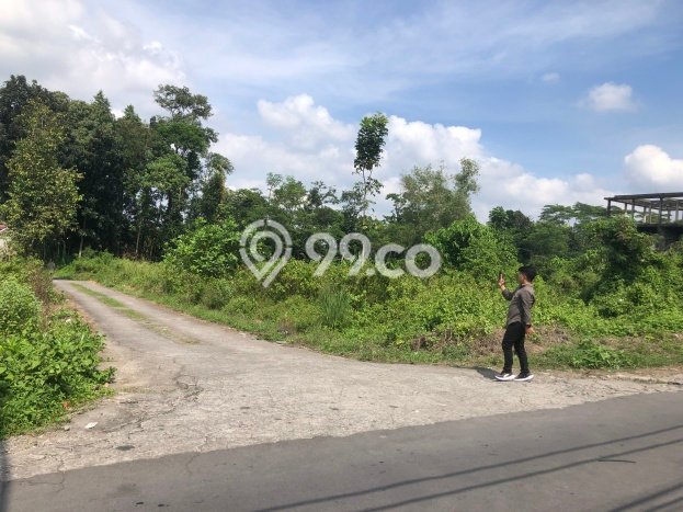 Untuk Dijual Tanah di Ngaglik Sleman Luas 262m2 - Untuk Dijual Tanah di Ngaglik Sleman Luas 262m2 -