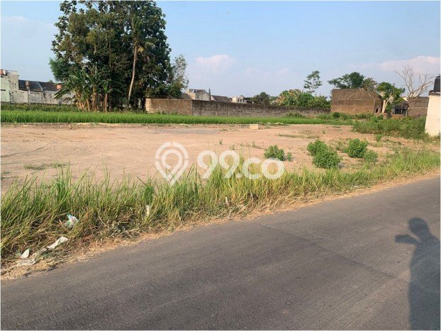 Tanah Area Prospektif di Kalasan, Luas 205m², Dekat ke Fasilitas, Lingkungan Asri Tanah Area Prospektif di Kalasan, Luas 205m², Dekat ke Fasilitas, Lingkungan Asri