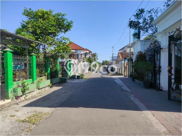 Dijual Tanah Lokasi Pogung, Yogyakarta Seluas 136m2 Dijual Tanah Lokasi Pogung, Yogyakarta Seluas 136m2