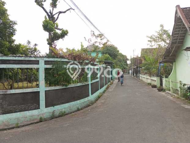 PENAWARAN MENARIK! Tanah Kawasan Tegalrejo, Luas 144m², Lokasi Prima PENAWARAN MENARIK! Tanah Kawasan Tegalrejo, Luas 144m², Lokasi Prima