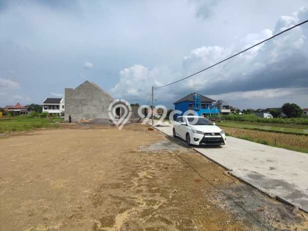 Tanah Area Prospektif Kawasan Sleman, Luas 138m², Dekat ke Fasilitas, Lingkungan Nyaman Tanah Area Prospektif Kawasan Sleman, Luas 138m², Dekat ke Fasilitas, Lingkungan Nyaman