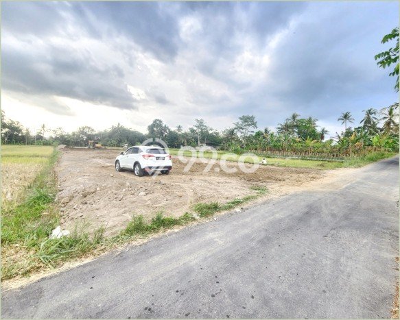 Tanah Kawasan Kaliurang, Luas 126m2m², Lokasi Strategis, Kawasan Nyaman, Bebas Banjir Tanah Kawasan Kaliurang, Luas 126m2m², Lokasi Strategis, Kawasan Nyaman, Bebas Banjir