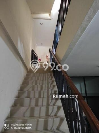 Ruko di Pluit, Luas 150m², Pusat Bisnis, Jalan Utama Ruko di Pluit, Luas 150m², Pusat Bisnis, Jalan Utama