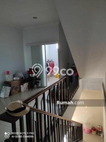 Ruko di Pluit, Luas 150m², Pusat Bisnis, Jalan Utama Ruko di Pluit, Luas 150m², Pusat Bisnis, Jalan Utama