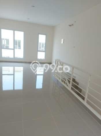 Ruko Disewakan Kawasan , Luas 54m2m², Area Komersial, Jalan Utama Ruko Disewakan Kawasan , Luas 54m2m², Area Komersial, Jalan Utama