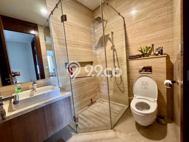 Apartemen Disewakan 3 Kamar Hemat Siap Huni di Jakarta Selatan, Luas 143m2 Apartemen Disewakan 3 Kamar Hemat Siap Huni di Jakarta Selatan, Luas 143m2