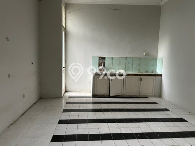 Rumah Elit LB 1800m2 Siap Huni Desain Elegan di Pondok Indah, Jakarta Selatan Rumah Elit LB 1800m2 Siap Huni Desain Elegan di Pondok Indah, Jakarta Selatan