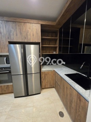 Apartemen Sewa 4 Kamar Murah Siap Huni di Jakarta Pusat, Luas 281m2 Apartemen Sewa 4 Kamar Murah Siap Huni di Jakarta Pusat, Luas 281m2