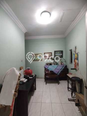 Ruko Bagus LT 500m2 LB 500m2 Dijual di Kebayoran Lama Jakarta Selatan Ruko Bagus LT 500m2 LB 500m2 Dijual di Kebayoran Lama Jakarta Selatan