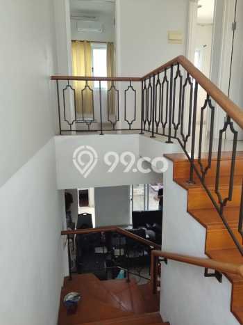 Disewakan Rumah Harga Terjangkau di BSD Tangerang Punya 5 Kamar Tidur Disewakan Rumah Harga Terjangkau di BSD Tangerang Punya 5 Kamar Tidur