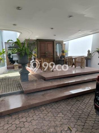 Rumah Elit LB 800m2 Siap Huni Desain Elegan di Simprug, Jakarta Selatan Rumah Elit LB 800m2 Siap Huni Desain Elegan di Simprug, Jakarta Selatan