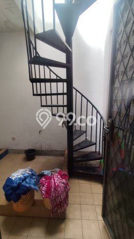 Siap Huni Hunian Elit 9 Kamar di Duren Sawit Dekat ke Mana Pun Siap Huni Hunian Elit 9 Kamar di Duren Sawit Dekat ke Mana Pun