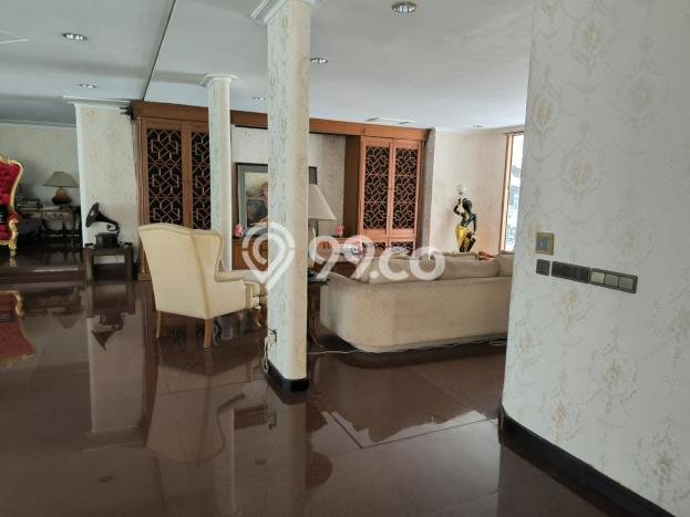 Rumah Elit LB 800m2 Siap Huni Desain Elegan di Simprug, Jakarta Selatan Rumah Elit LB 800m2 Siap Huni Desain Elegan di Simprug, Jakarta Selatan