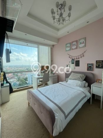 Hunian Apartemen High-Class untuk Dijual di Jakarta Barat dengan 3 BR & 4 Kamar Mandi Hunian Apartemen High-Class untuk Dijual di Jakarta Barat dengan 3 BR & 4 Kamar Mandi