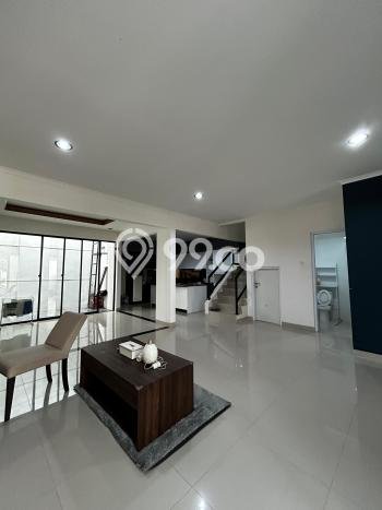 Rumah di Gading Serpong, Tangerang, LT 120m² Bangunan 220m² - INVESTASI TERBAIK! Rumah di Gading Serpong, Tangerang, LT 120m² Bangunan 220m² - INVESTASI TERBAIK!