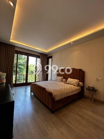 Rumah Luxury Modern Tanpa Renovasi di BSD Tangerang Rumah Luxury Modern Tanpa Renovasi di BSD Tangerang