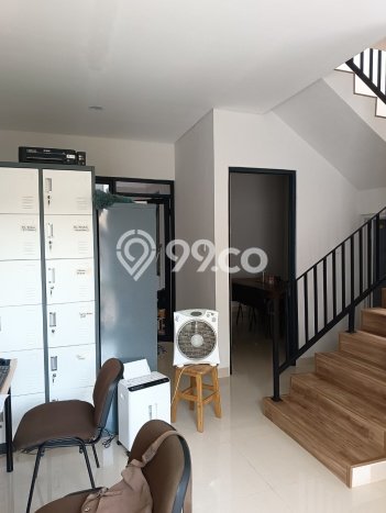 Rumah Strategis Modern Lb 90m2 di BSD, Tangerang Selatan Rumah Strategis Modern Lb 90m2 di BSD, Tangerang Selatan