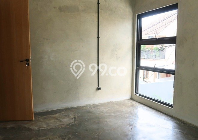 Dijual Rumah 3 Kamar Lokasi Ideal Bagus dan Strategis di BSD Dijual Rumah 3 Kamar Lokasi Ideal Bagus dan Strategis di BSD
