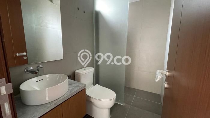 For Sale! Luxury House LT 144m2 Desain Elegan di BSD City For Sale! Luxury House LT 144m2 Desain Elegan di BSD City