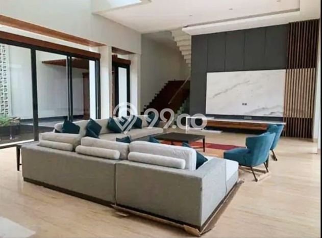 Jual Rumah Mewah Megah Dengan View Eksklusif di BSD City, Tangerang Jual Rumah Mewah Megah Dengan View Eksklusif di BSD City, Tangerang